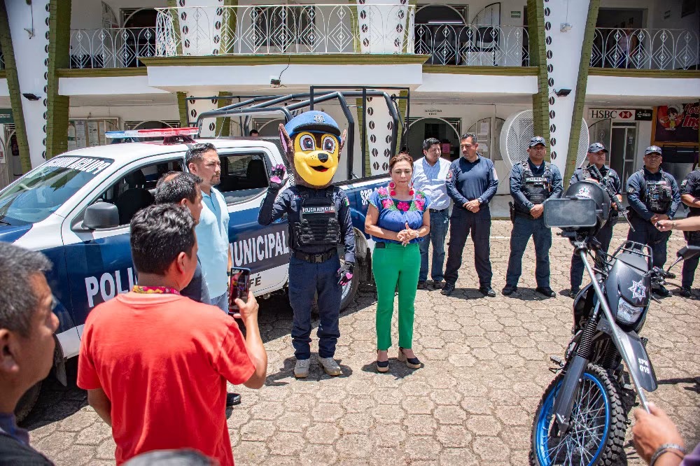 ADQUIEREN UNIDADES PARA POLICÍA MUNICIPAL